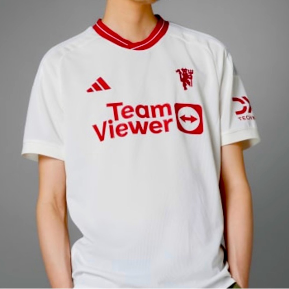 🏴󠁧󠁢󠁥󠁮󠁧󠁿adidas [S] Manchester United (Red Devils) 2023/24 Third Jersey